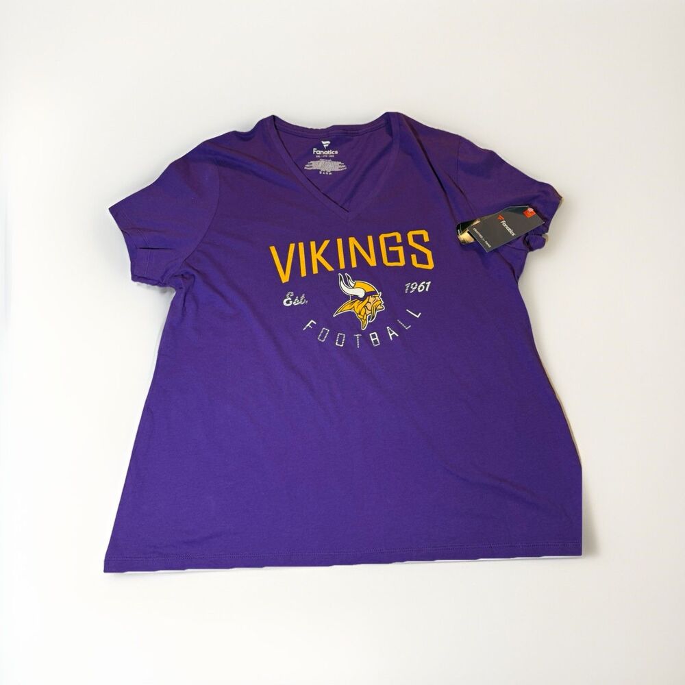 NWT Fanatics Minnesota Vikings V Neck T Shirt Purple 2XL NFL Womens